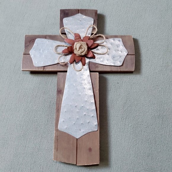 Other - Rustic Wood Cross Wall Art Hanging Galvanized Metal Farmhouse Sunflower